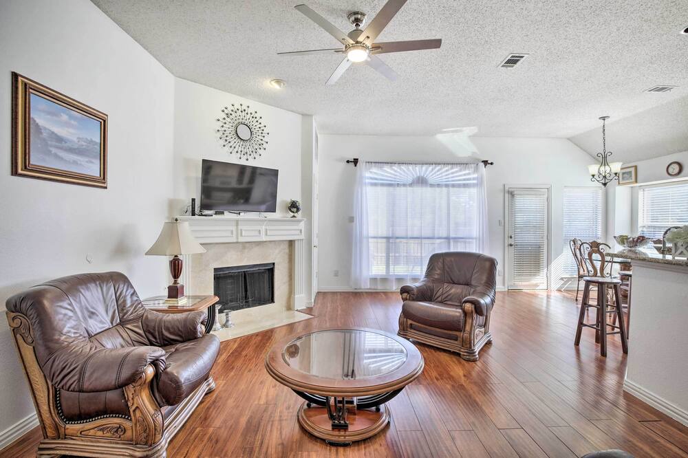 Photo of Livingroom in Plano