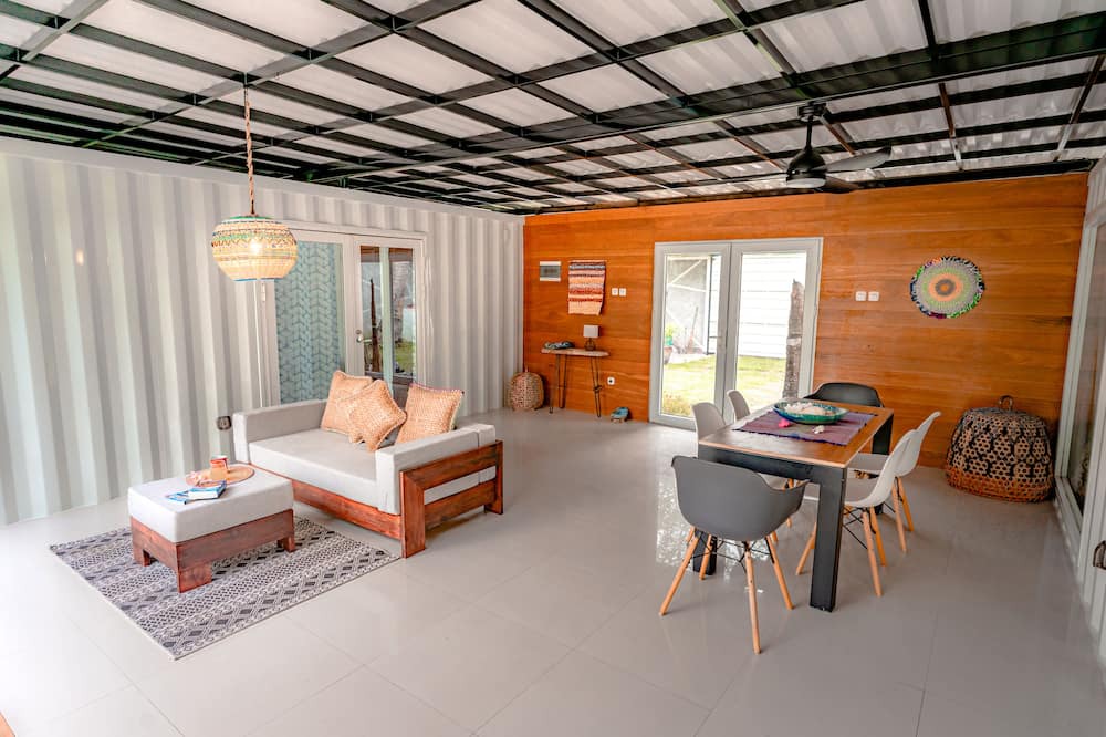 Photo of Livingroom in Selong Belanak