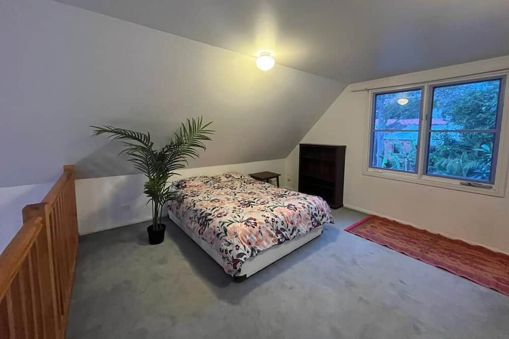 Photo of Bedroom in Waterloo