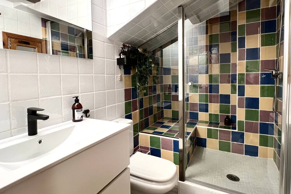 Photo of Bathroom in Sort
