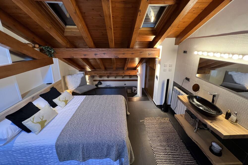 Photo of Bedroom in Sort