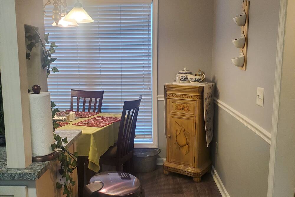 Photo of Others in Midland