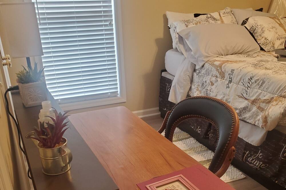 Photo of Others in Midland