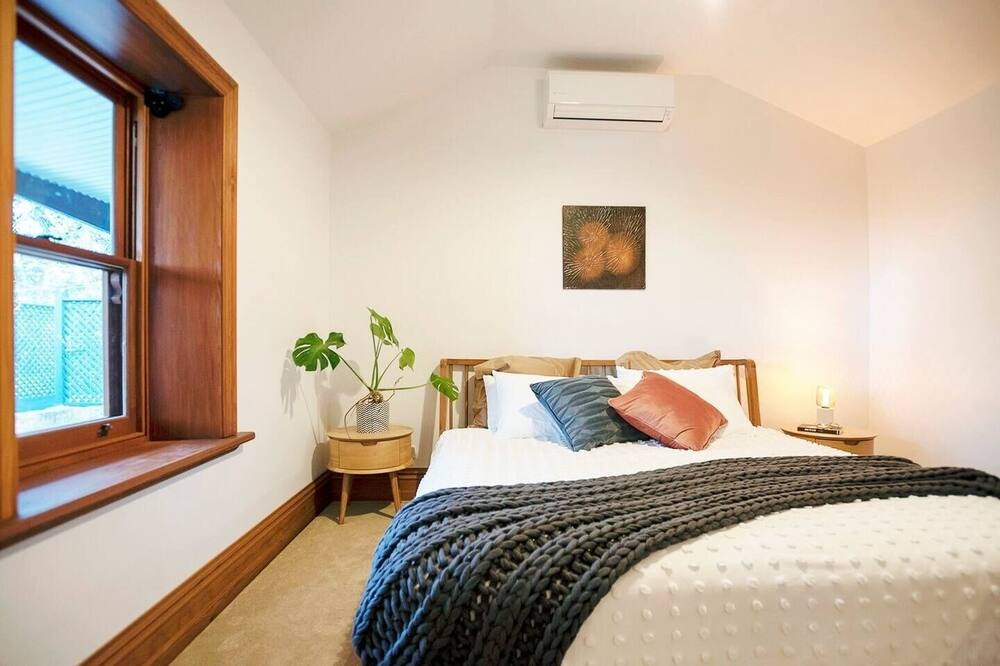 Photo of Bedroom in Stirling