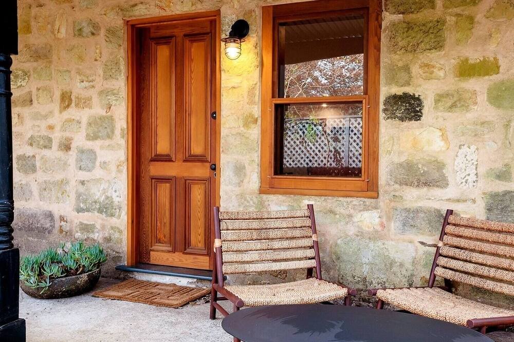 Photo of Patio Balcony in Stirling