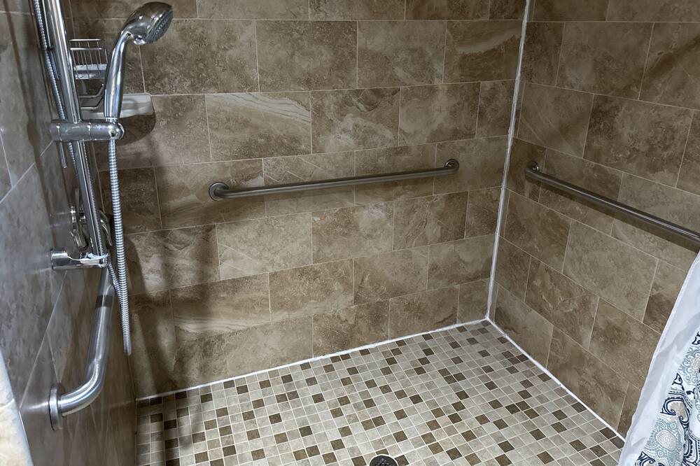 Photo of Bathroom in Eagle Pass