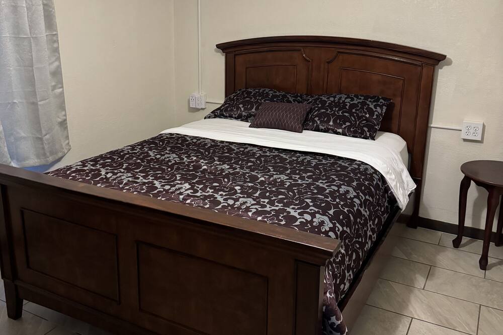 Photo of Bedroom in Eagle Pass