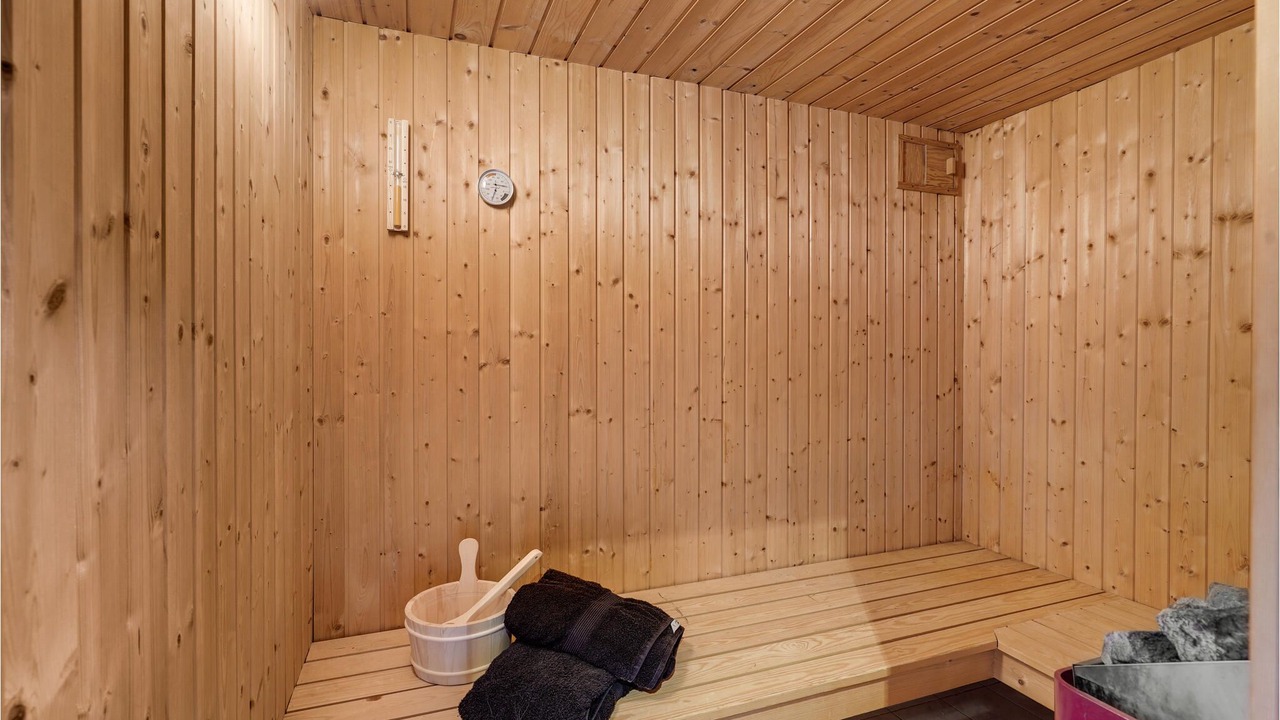 Photo of Others in Næs