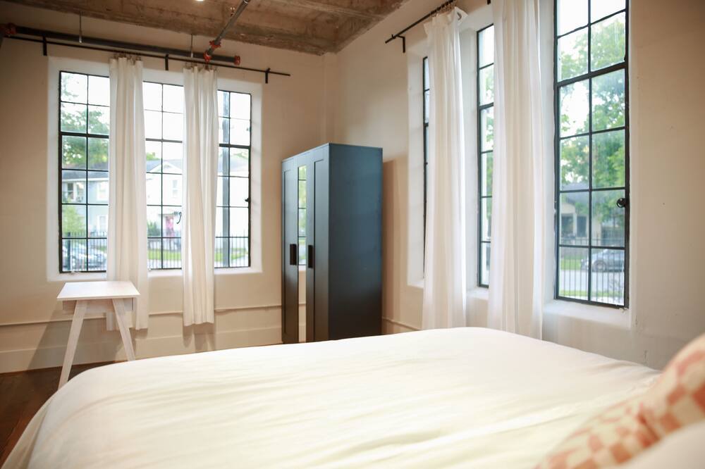 Photo of Bedroom in Greater East End