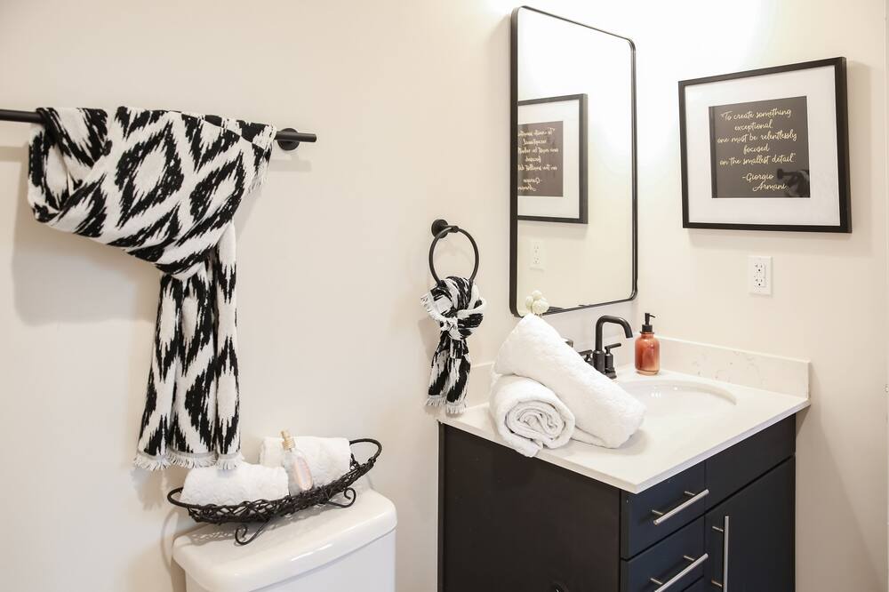 Photo of Bedroom in Greater East End