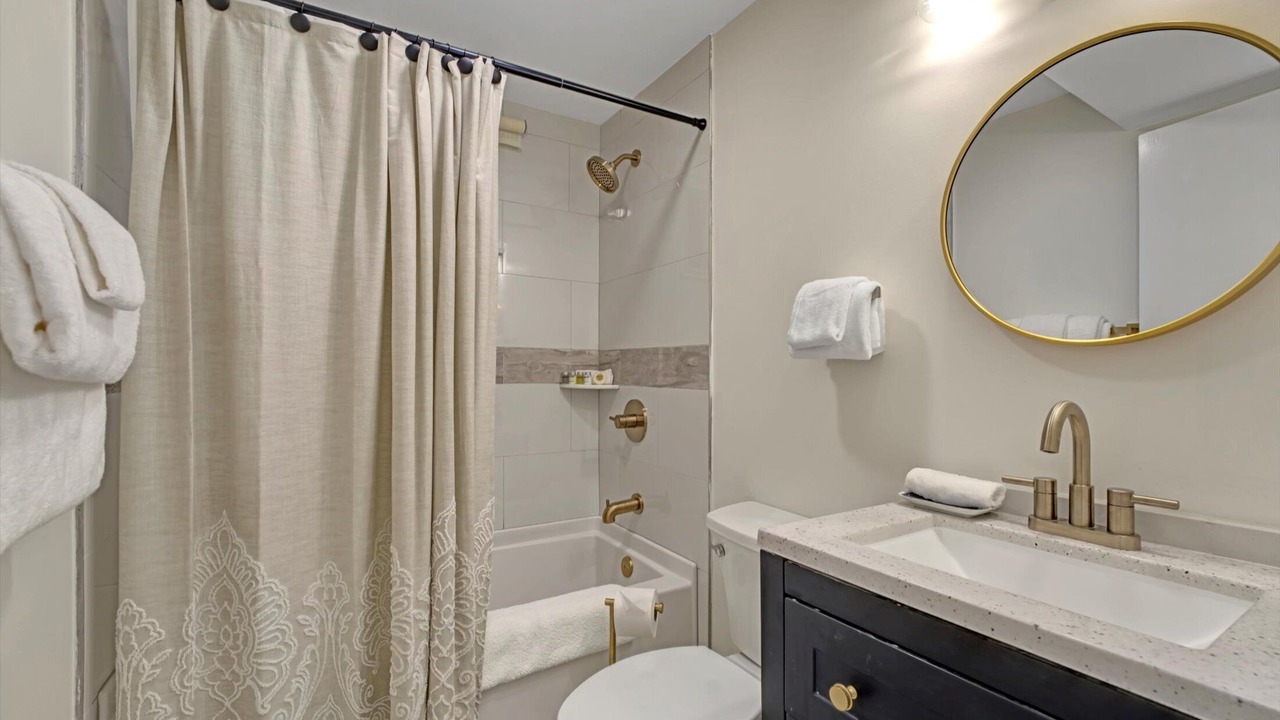 Photo of Bathroom in Johnsonburg