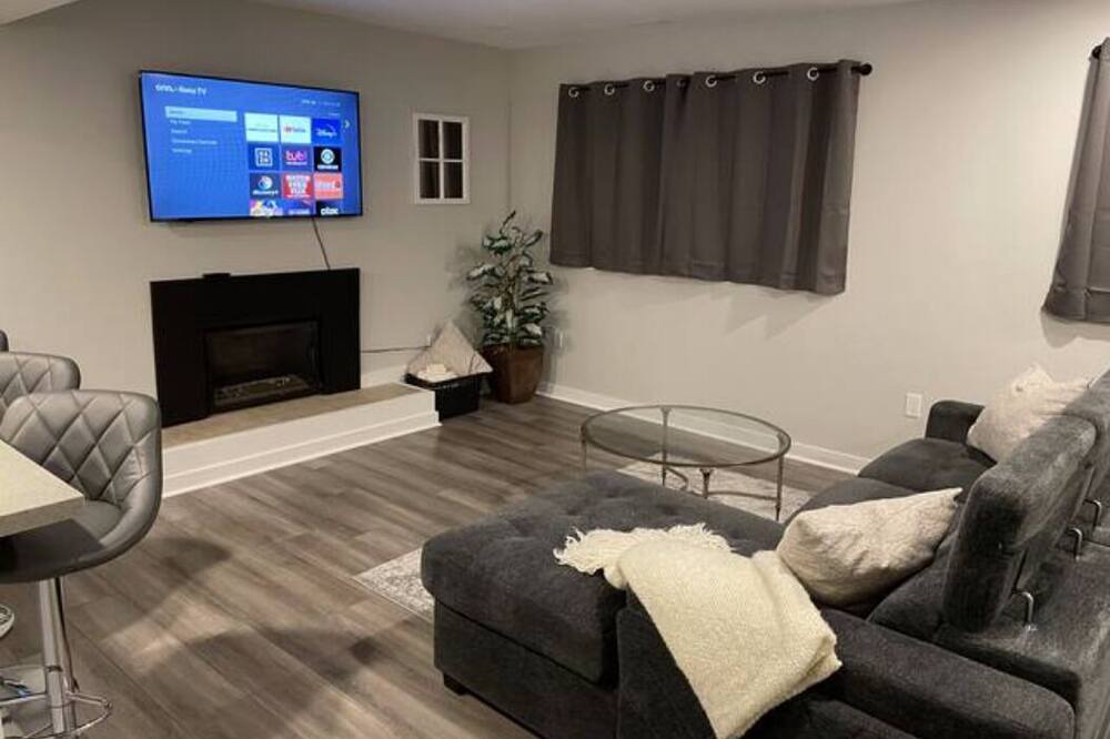 Photo of Livingroom in Orillia