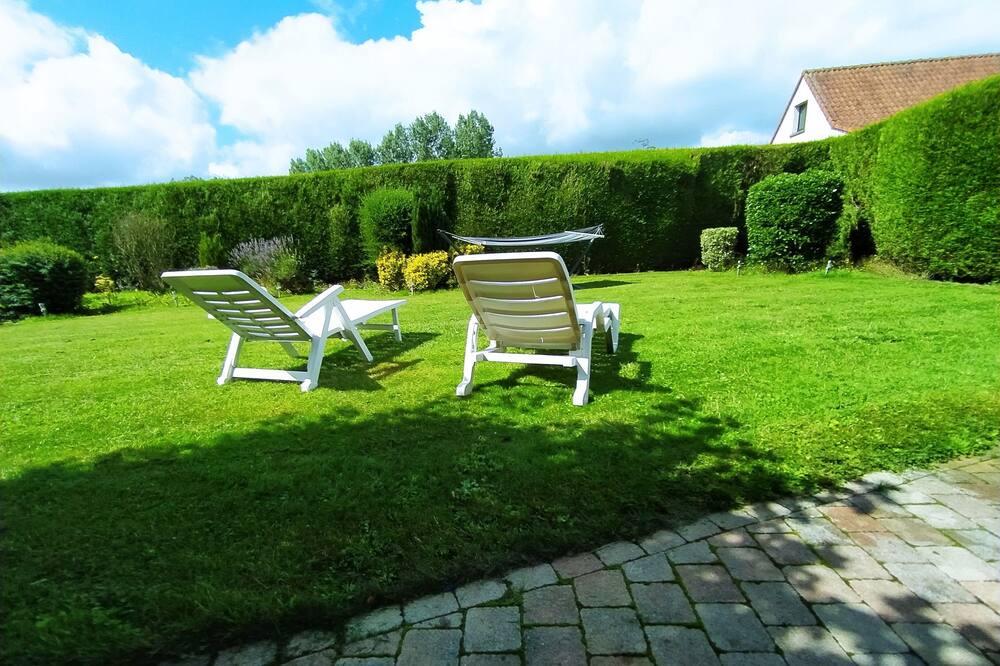 Photo of Outdoor in Clarques