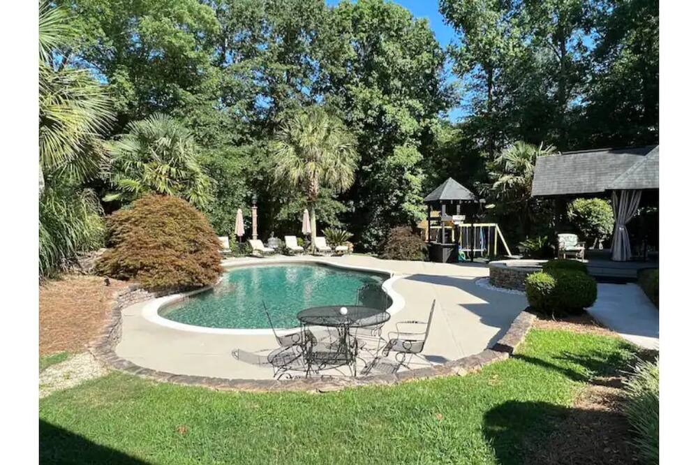 Photo of Outdoor in Griffin