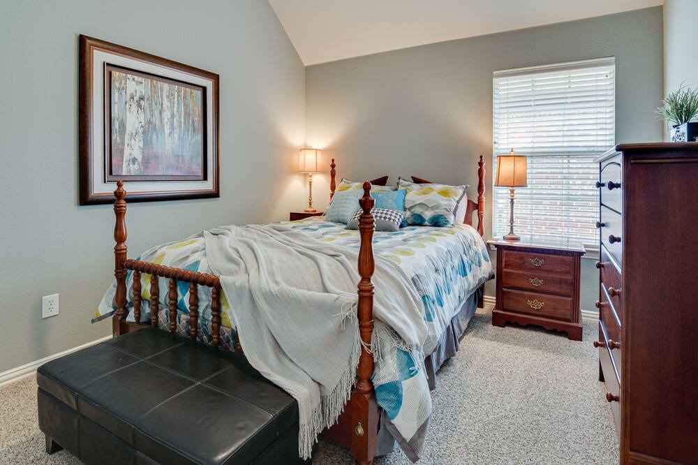 Photo of Bedroom in Flower Mound