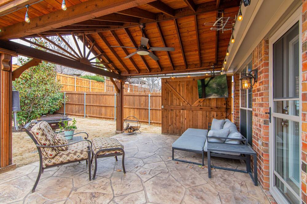Photo of Outdoor in Flower Mound
