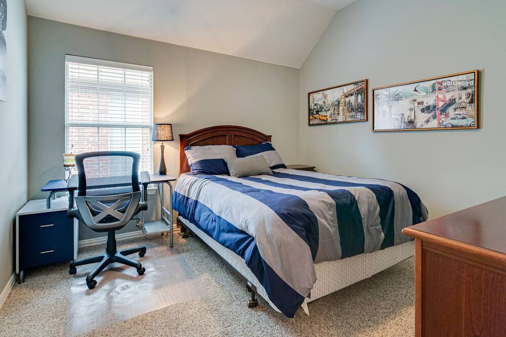 Photo of Bedroom in Flower Mound