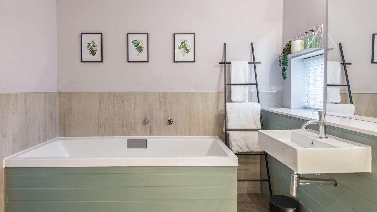 Photo of Bathroom in North Berwick