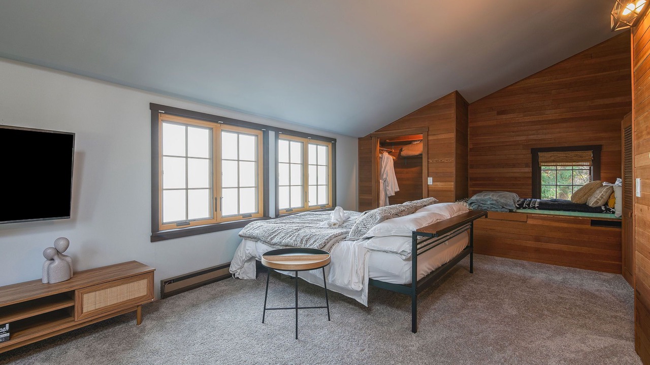 Photo of Others in Suquamish