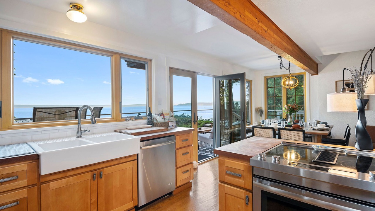 Photo of Kitchen in Suquamish