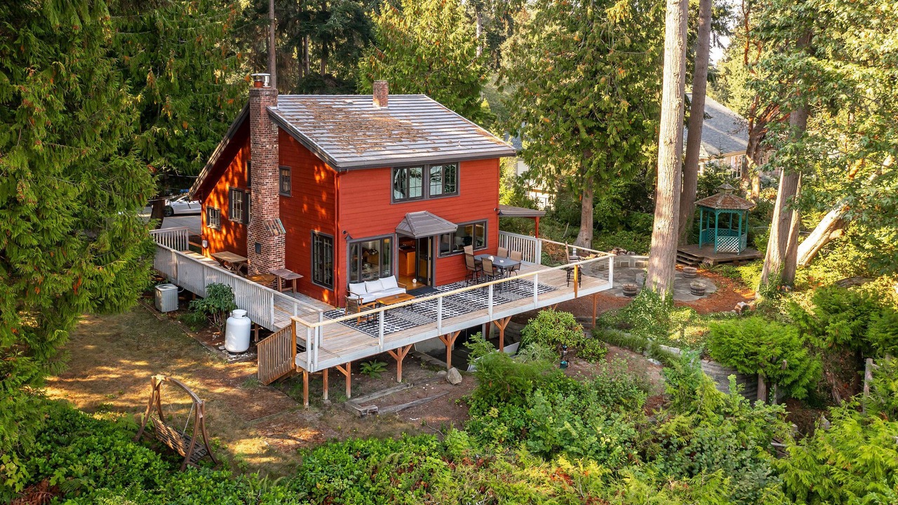 Photo of Outdoor in Suquamish