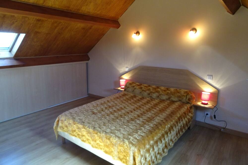 Photo of Bedroom in Curan