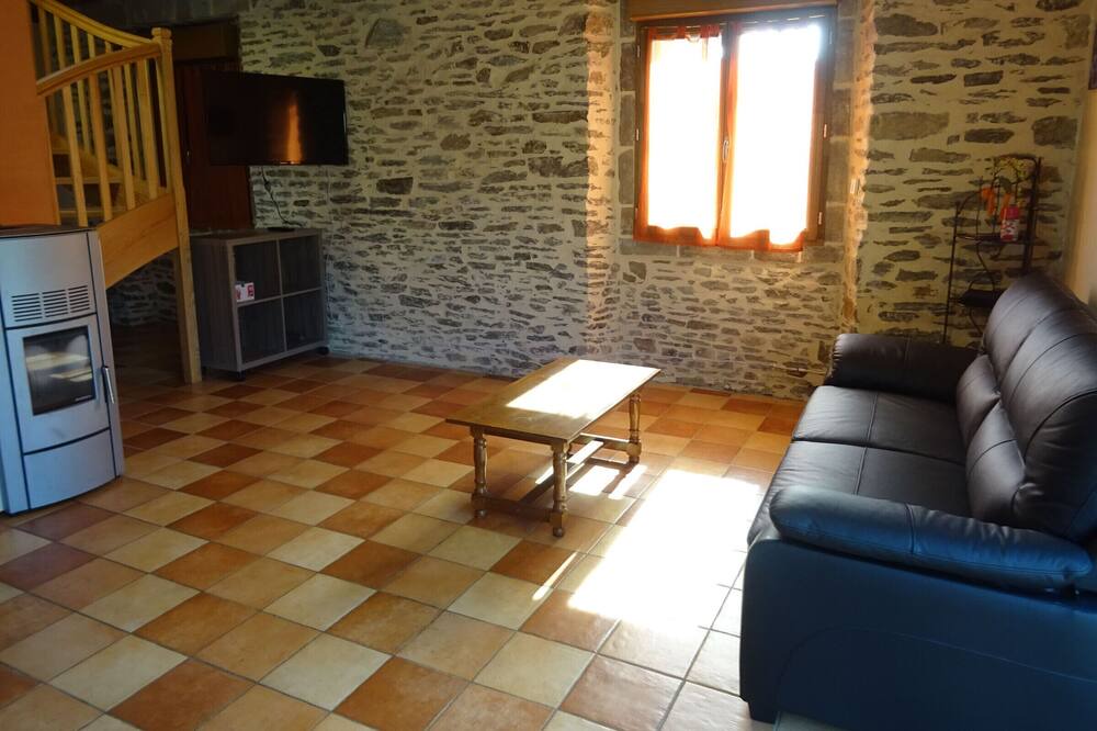 Photo of Livingroom in Curan