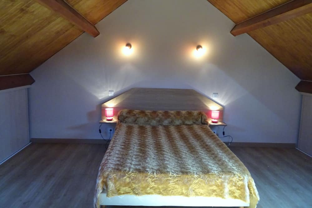 Photo of Bedroom in Curan
