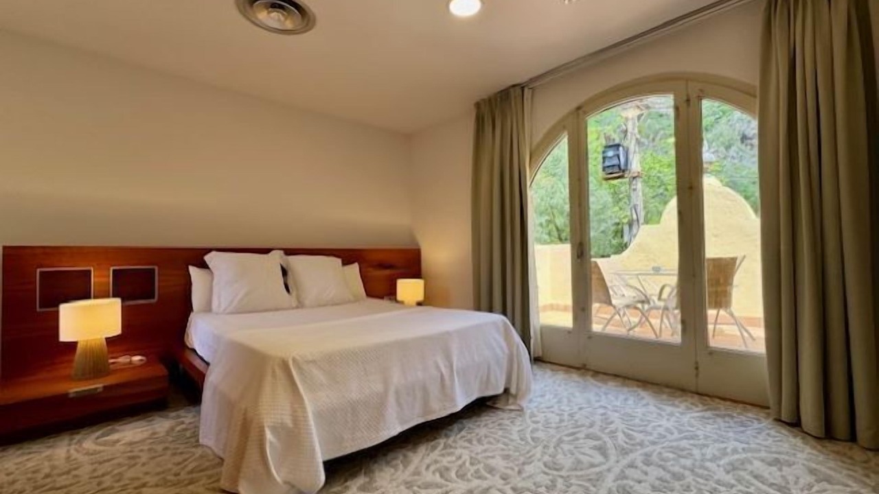Photo of Bedroom in Macanet de Cabrenys