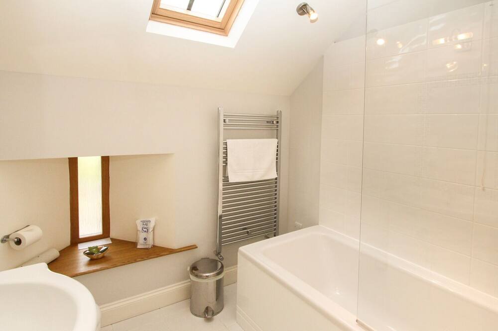 Photo of Bathroom in Penrith