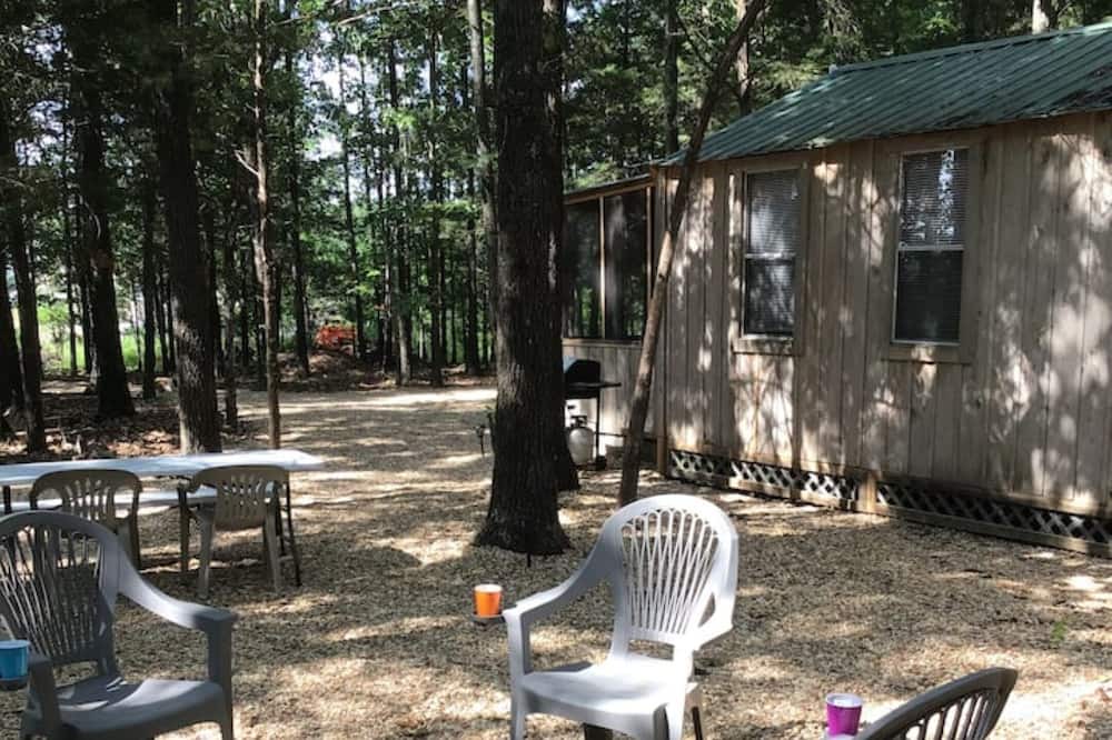 Photo of Outdoor in Hartshorn