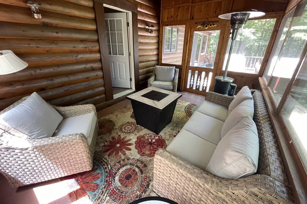 Photo of Livingroom in North Creek