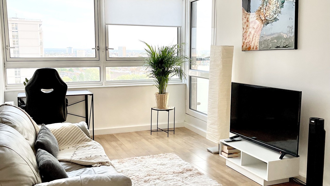 Photo of Livingroom in Westbourne