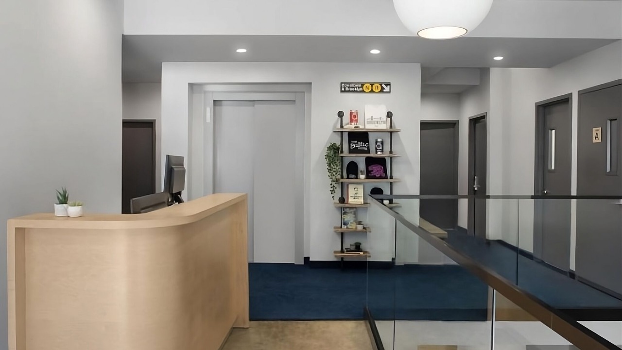 Photo of Others in Hiler