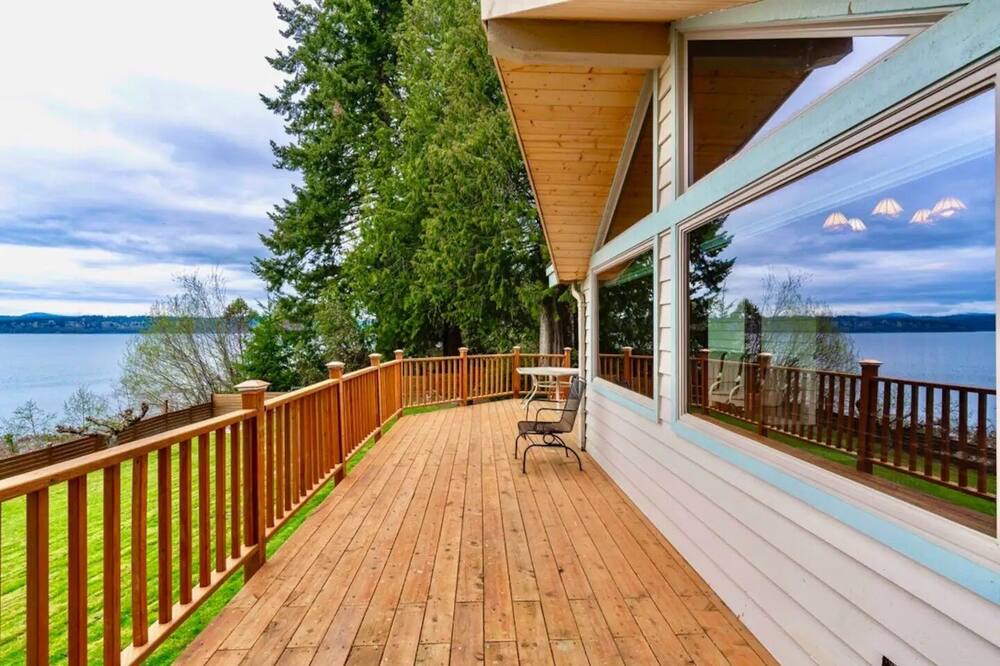 Photo of Patio Balcony in Poulsbo