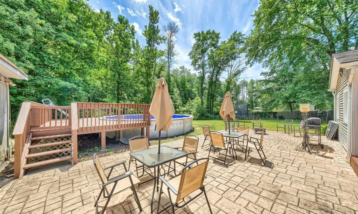 Photo of Outdoor in Burlingham