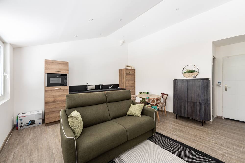 Photo of Livingroom in Jumieges