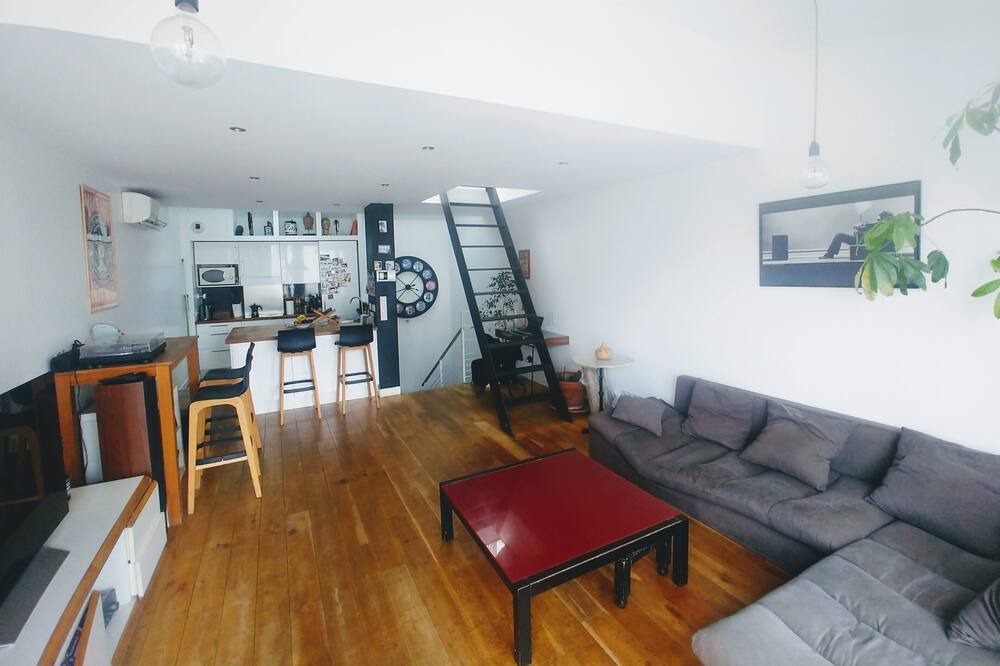 Photo of Livingroom in Celleneuve