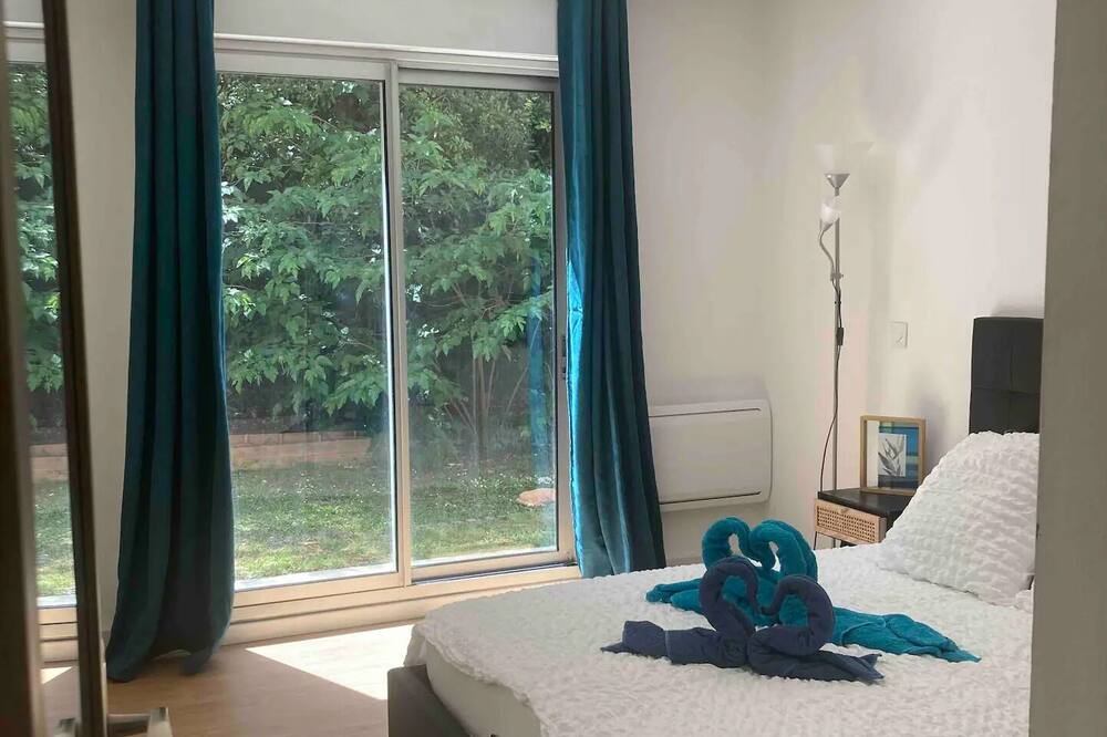 Photo of Bedroom in Alco