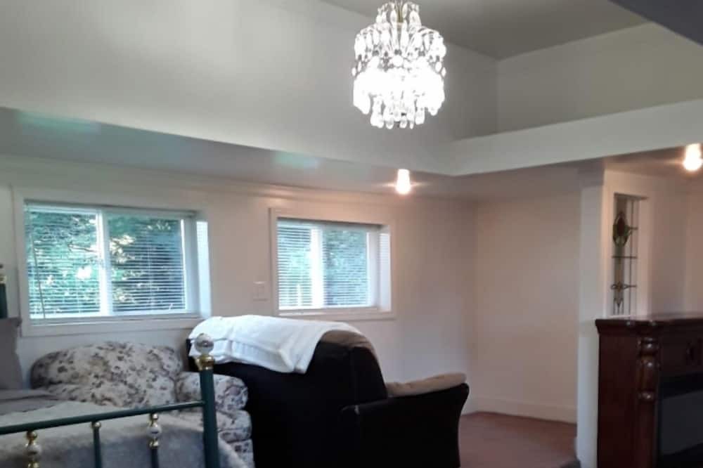 Photo of Bedroom in Sequim