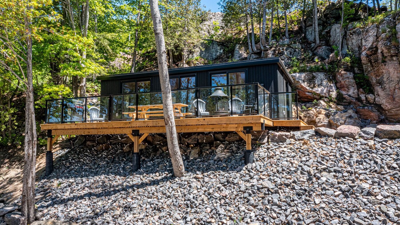 Photo of Outdoor in Algonquin Highlands