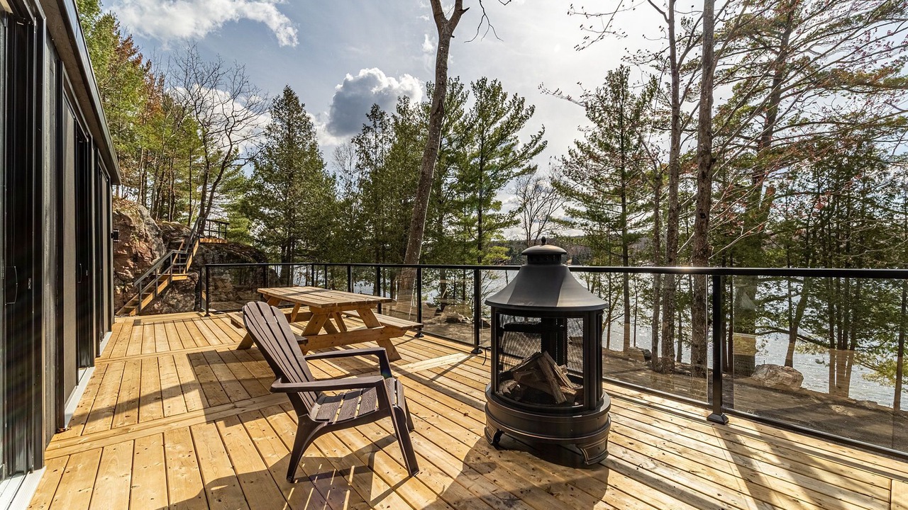 Photo of Outdoor in Algonquin Highlands