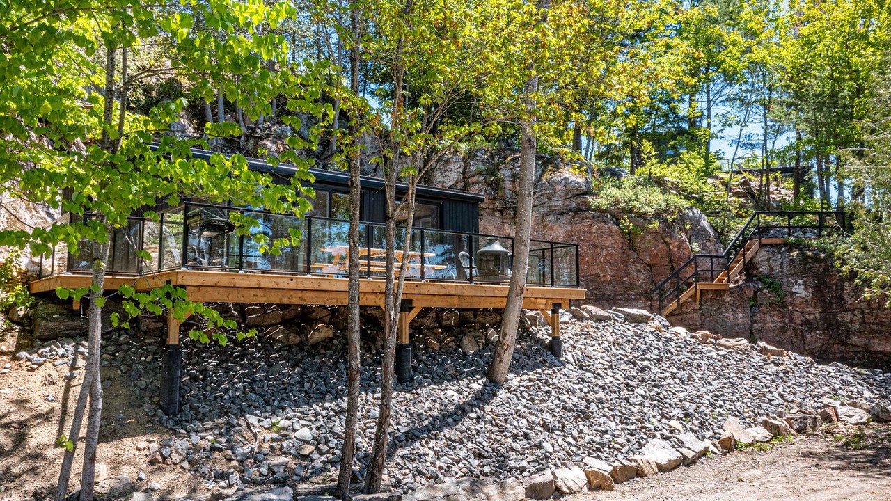 Photo of Outdoor in Algonquin Highlands