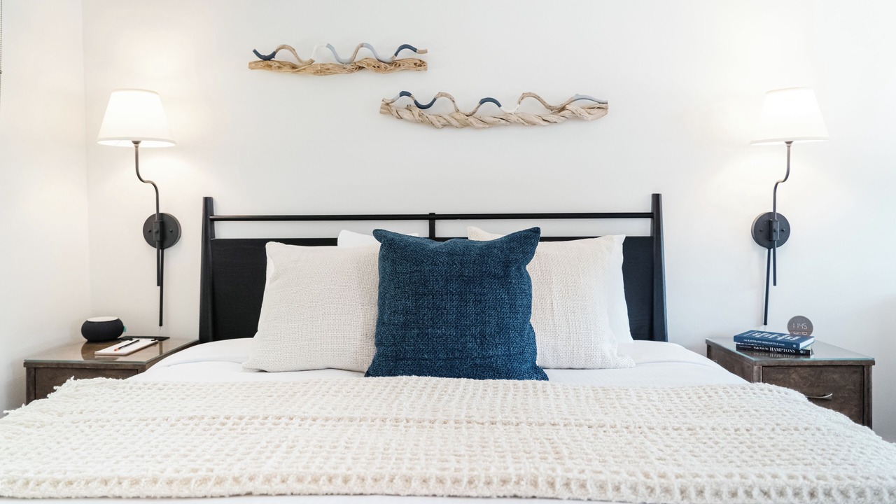 Photo of Bedroom in Wainscott