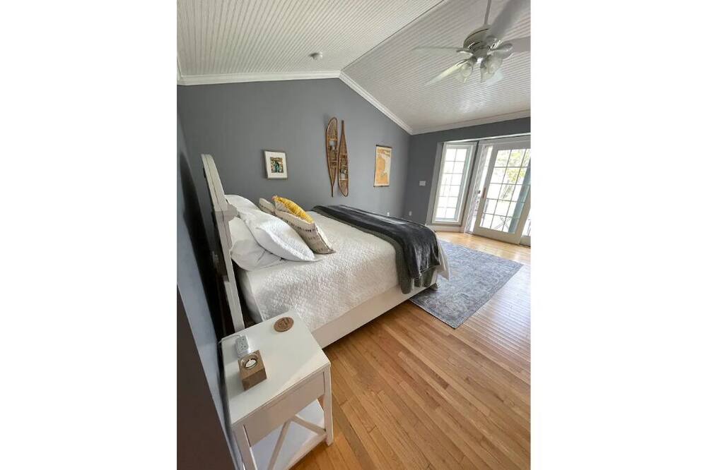 Photo of Bedroom in Black River