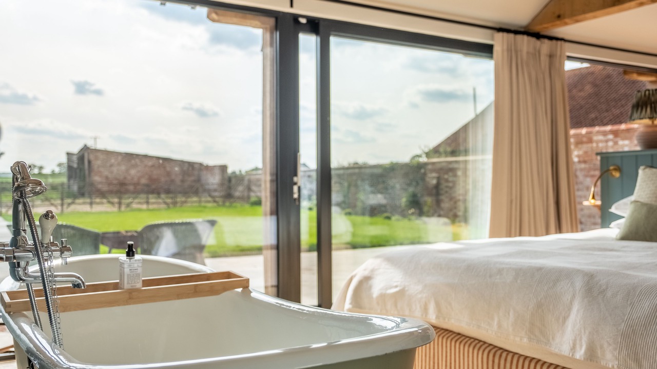 Photo of Others in Stow Bedon