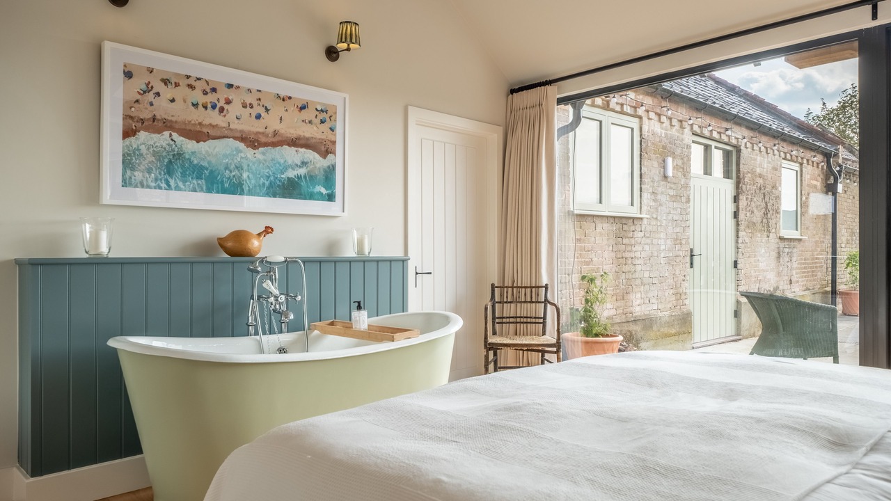 Photo of Others in Stow Bedon