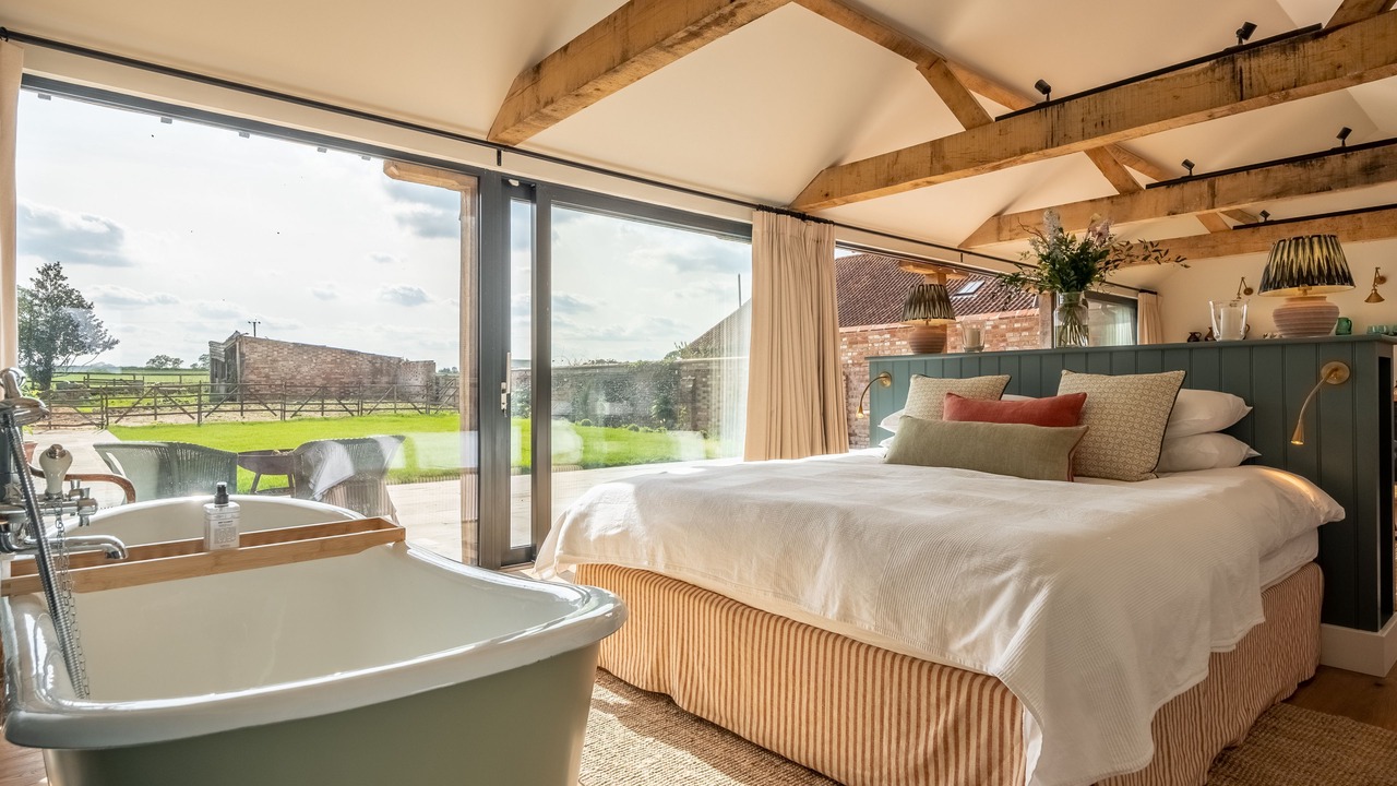 Photo of Others in Stow Bedon