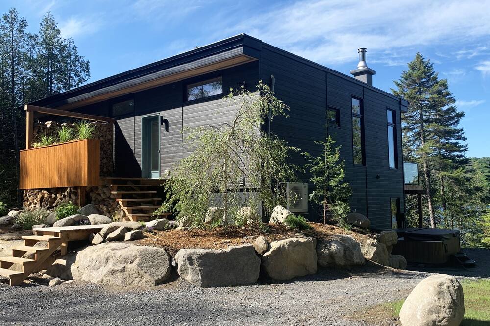 Photo of Outdoor in Sainte-Lucie-des-Laurentides