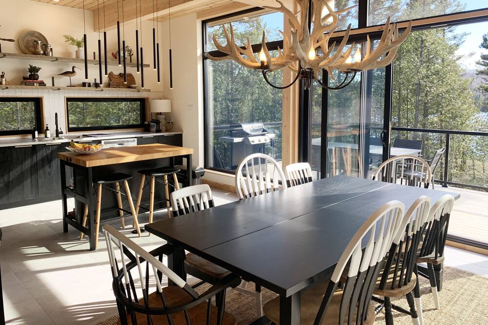 Photo of Kitchen in Sainte-Lucie-des-Laurentides